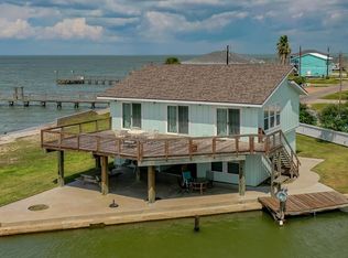347 Ridge Harbor Dr, Rockport, TX 78382