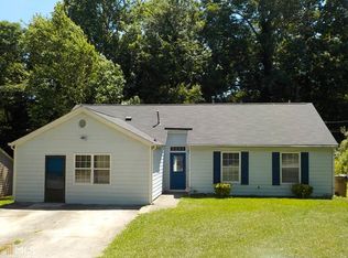 5952 Meadow Ln, Rex, GA 30273