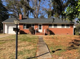 201 Early Ave, Sandston, VA 23150