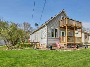 1362 Cass St, Green Bay, WI 54301