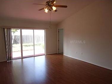 3rd image of 3714 Meadow Green Dr
