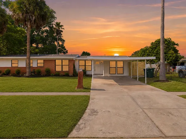 10945 Indies Dr S, Jacksonville, FL 32246