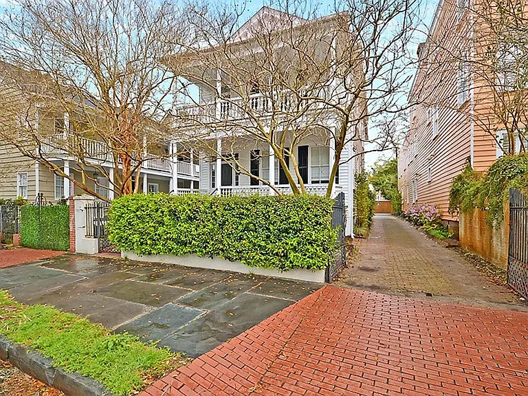 236 Rutledge Ave — Photo 32
