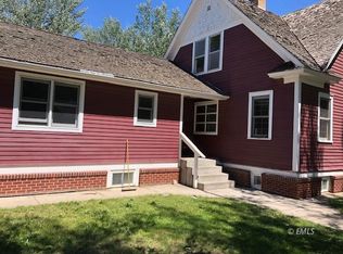 203 N Custer Ave, Miles City, MT 59301