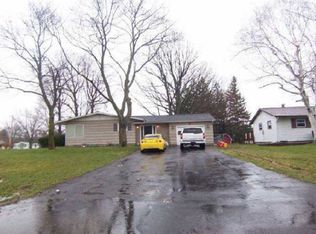 152 Farnsworth Rd N, Rochester, NY 14623