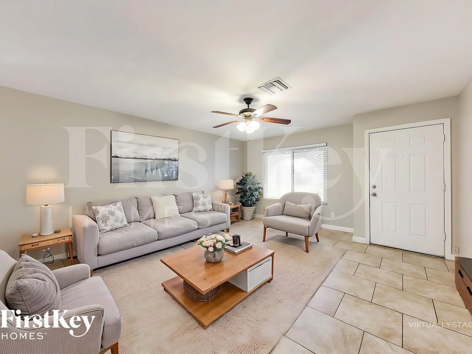3 bed, 2.0 bath, 1428 sqft, $2,160 — Photo 3