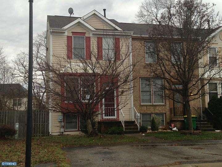 1st image of 635 Corsica Ave