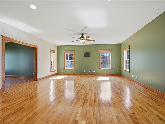 4th image of 1813 Partridge Point