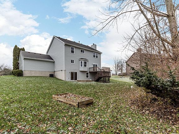 2nd image of 9618 Wagonwood Dr NW