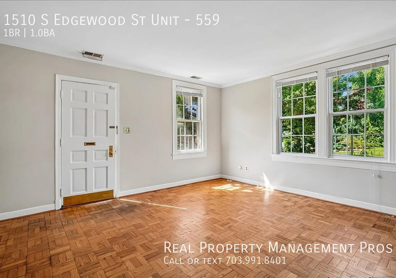 Stunning END Unit w/ Den and Deck! — Photo 3