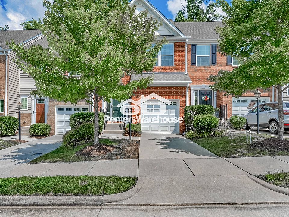 1st image of 429 Creekwillow Dr