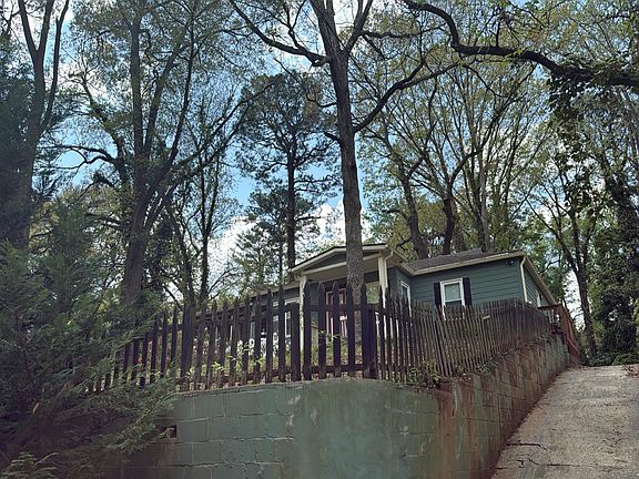 2nd image of 1343 Epworth St SW