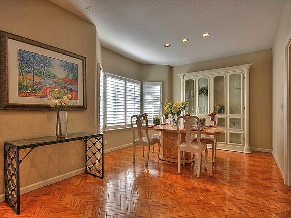 5th image of 1284 Mountain Quail Cir