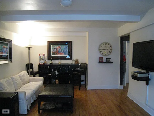 Rented by Brown Harris Stevens | media 11