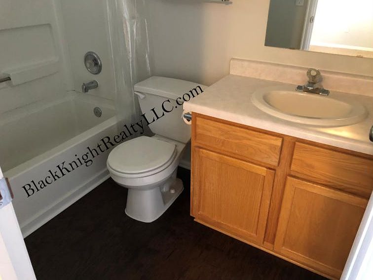1st image of 2991 Summerbrook Dr