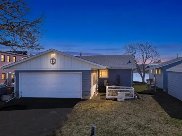 804 15th St NE, Austin, MN 55912