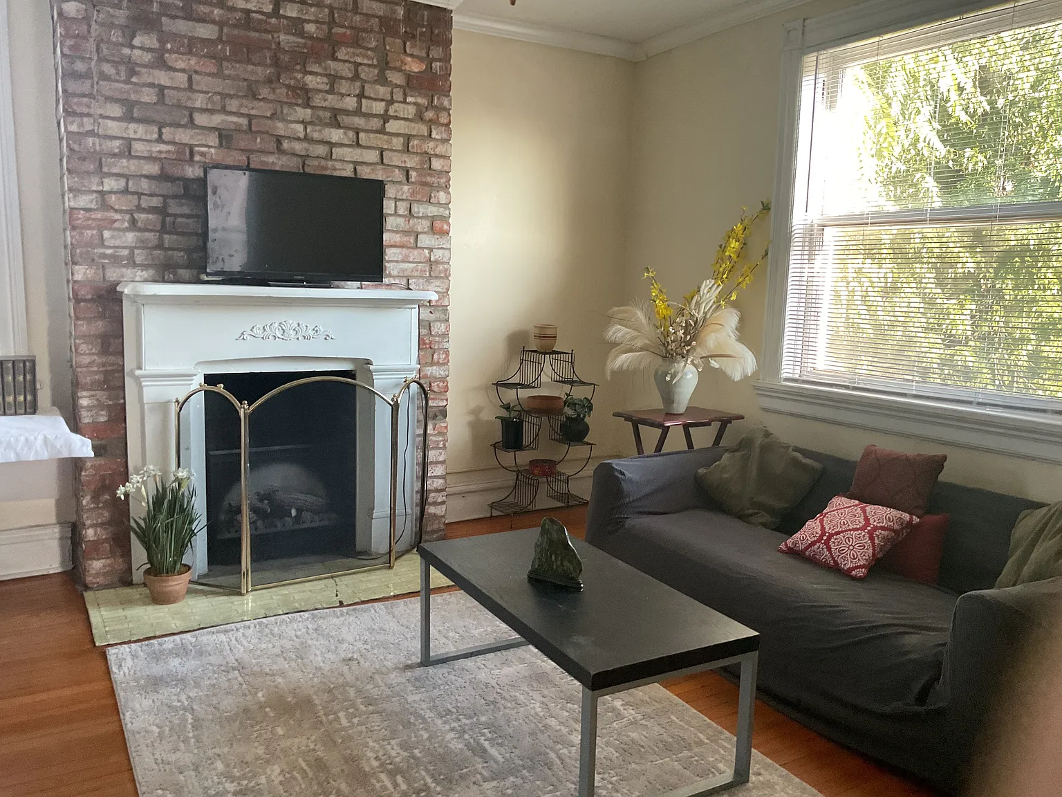 5069 Waterman Boulevard — Photo 4