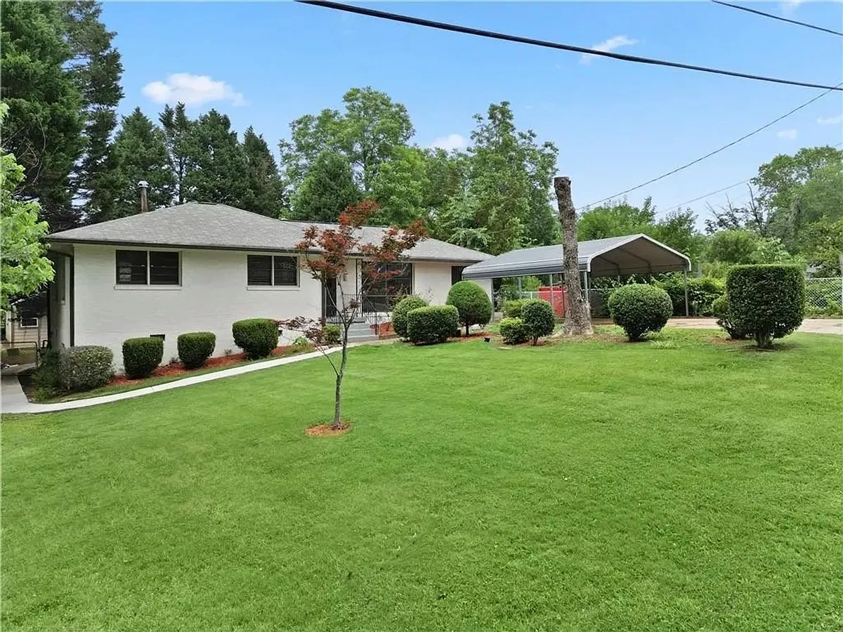 Building Photo - 756 Patricia Dr