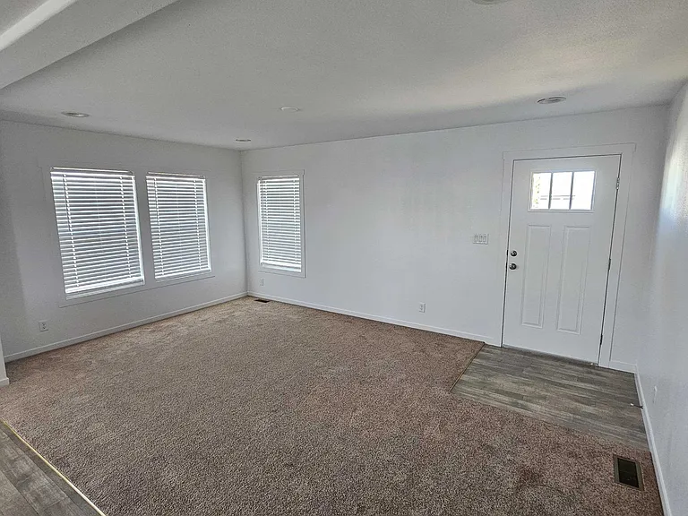 2627 S Lamb Blvd #81 — Photo 11