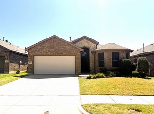 4809 Gunnison Dr, Denton, TX 76208