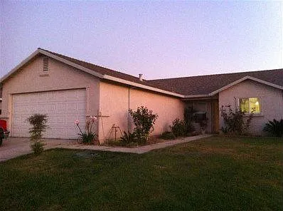 16817 Myers Ln photo 1