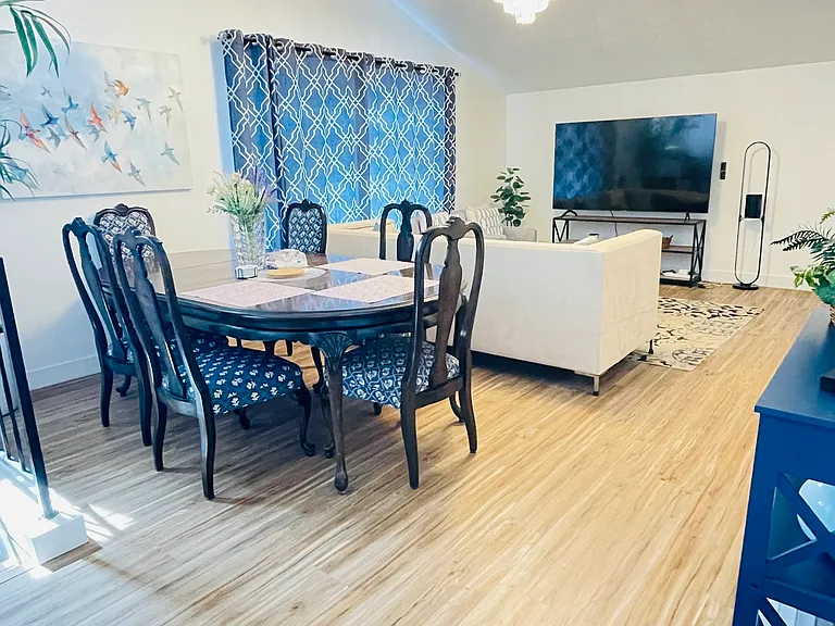 6150 Sweetbriar Ct — Photo 2