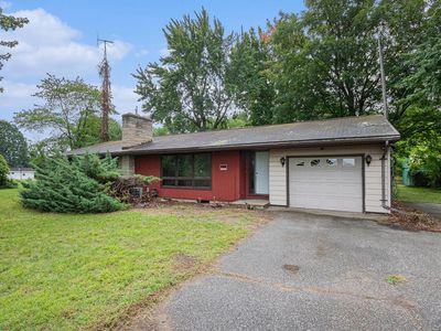 66427 M 152, Dowagiac, MI, 49047