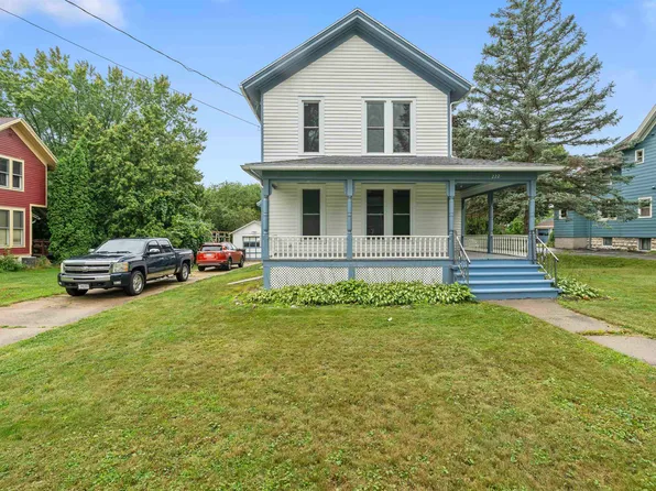 222 E Washington St, Lake Mills, WI 53551