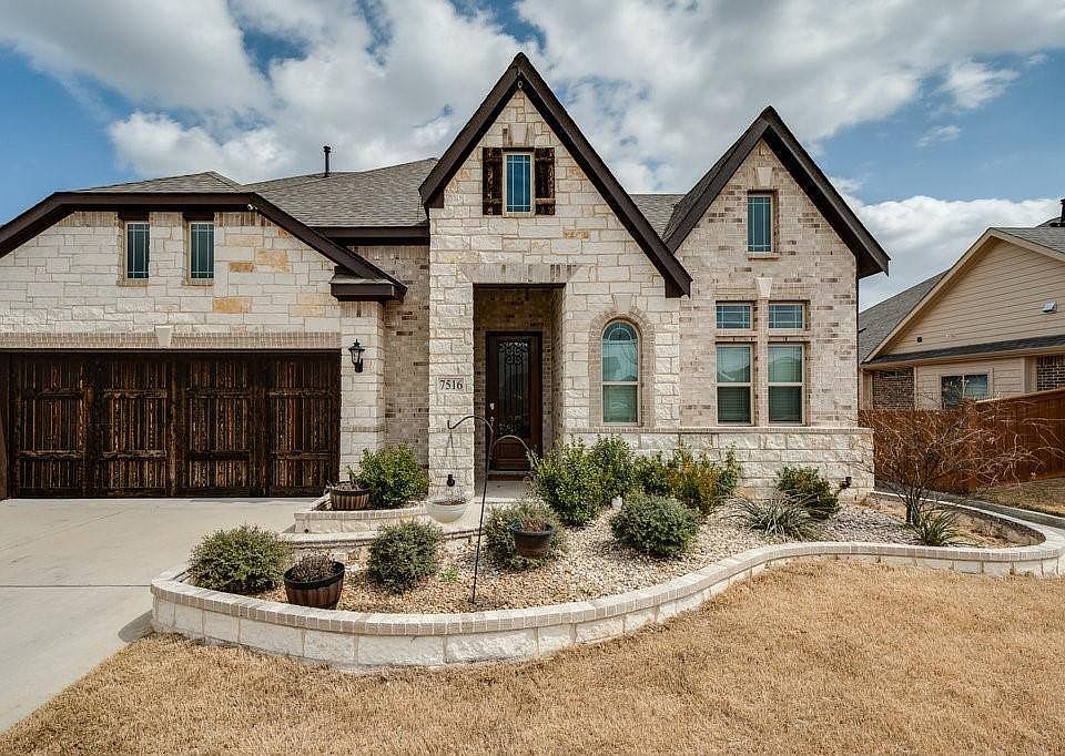1st image of 7516 Brooklake Dr