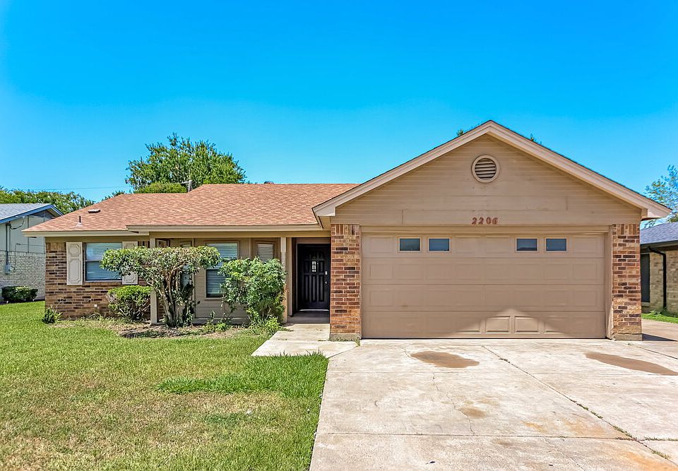 1st image of 2206 Brim Ct
