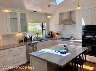 3288 Woodview Dr, Lafayette, CA 94549