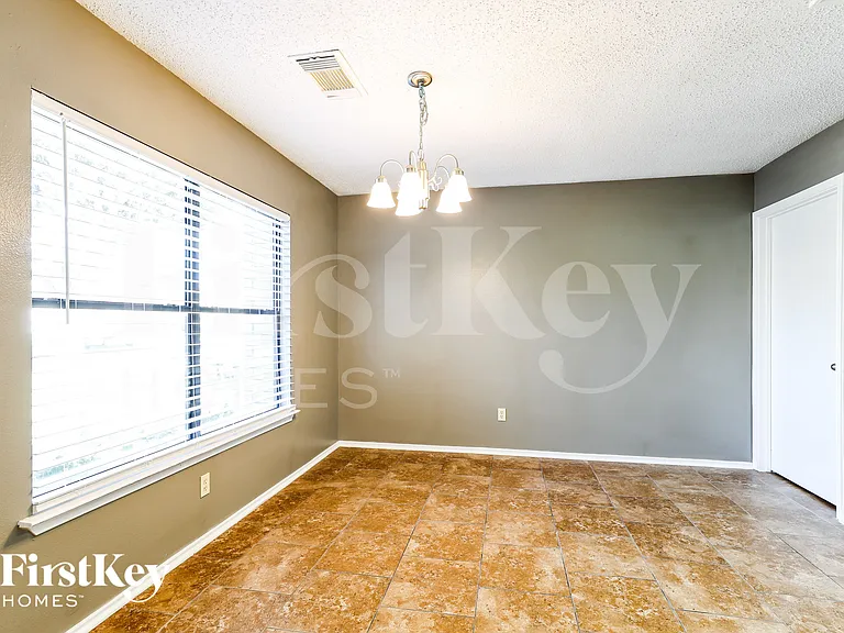6907 Saharastone Dr — Photo 4