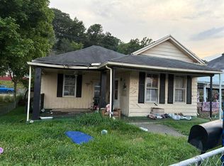 505 Railroad St, Russell, KY 41169