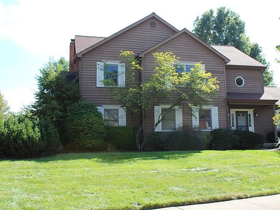 3rd image of 172 Briarbend Blvd