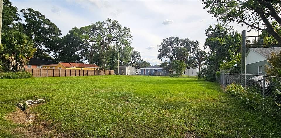 1st image of 2009 Davis St #8
