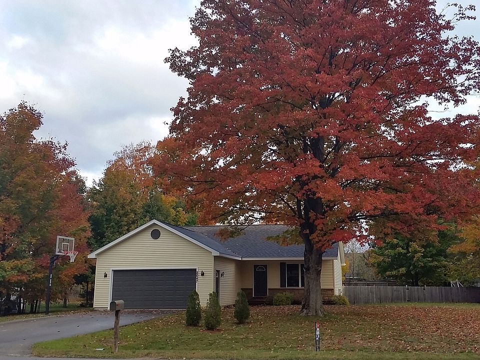 1st image of 2047 Pine Valley Cir