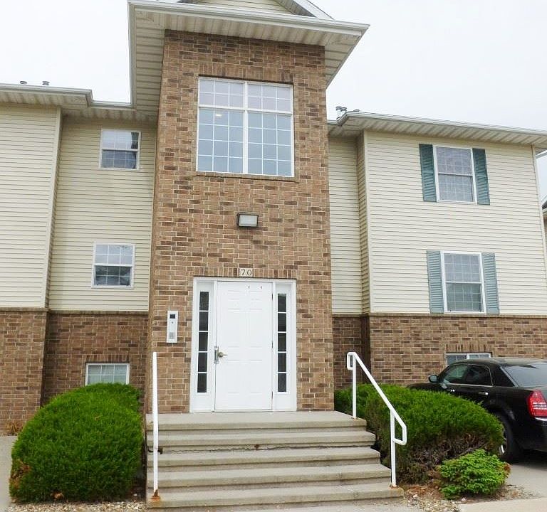 1st image of 70 Cherry Ct APT 4