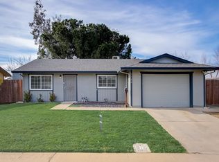 1120 Creekside Way, Galt, CA 95632