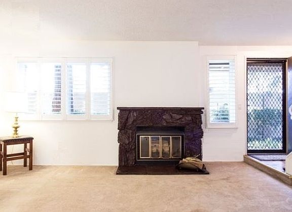 4th image of 546 Holly Hock Ct