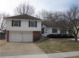 7218 Hardy St, Overland Park, KS 66204