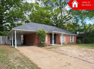 2877 Clearbrook St, Memphis, TN 38118