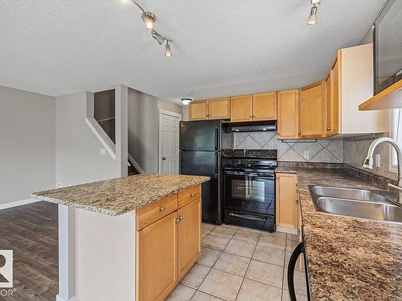 3rd image of 1428 Hodgson Way NW #69