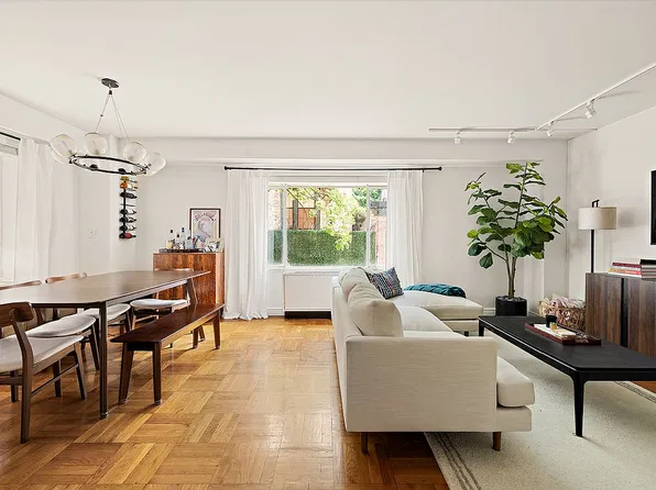 310 Lexington Ave APT 2A, New York, NY 10016