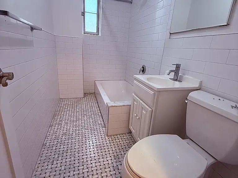 136 Hicks St #2H — Photo 8