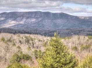 284 Horseshoe Dr, Murphy, NC 28906