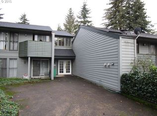 8619 SW Brightfield Cir, Portland, OR 97223