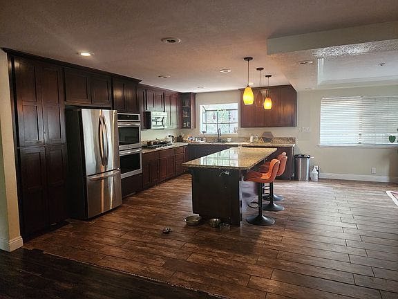 4th image of 11220 Crotty Ct