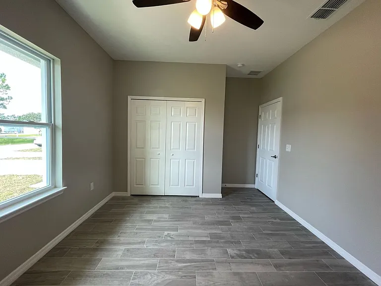 407 Bedlington Ct — Photo 13