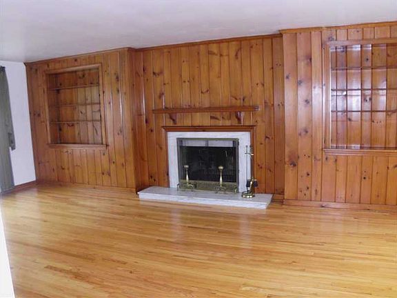 5th image of 523 Florence Dr