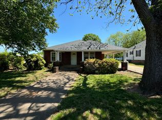105 S Watterson St, Kings Mountain, NC 28086